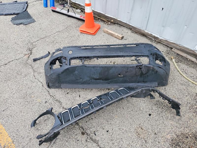 Продаж на аукціоні авто 2018 Jeep Renegade, vin: ZACCJABB5JPJ25924, номер лоту: 49477496