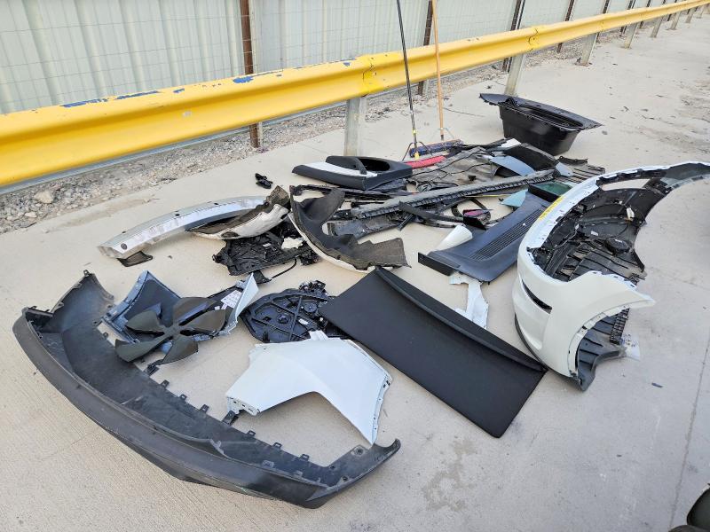48387526 :رقم المزاد ، 7SAYGDED9TA430648 vin ، 2026 Tesla Model Y مزاد بيع