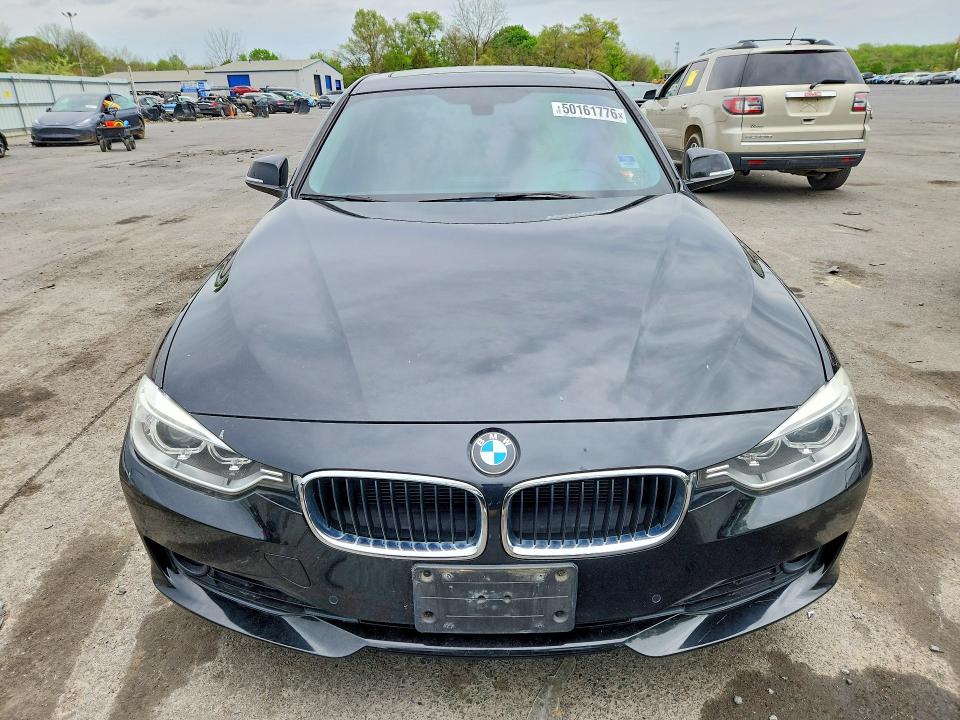 2015 Bmw 328 მანქანა იყიდება აუქციონზე, vin: WBA3B3G56FNR89361, აუქციონის ნომერი: 50161776