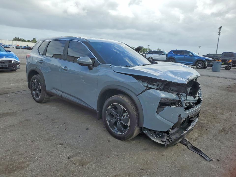 Продажа на аукционе авто 2026 Nissan Rogue, vin: 5N1BT3BA3TC715781, номер лота: 49244926
