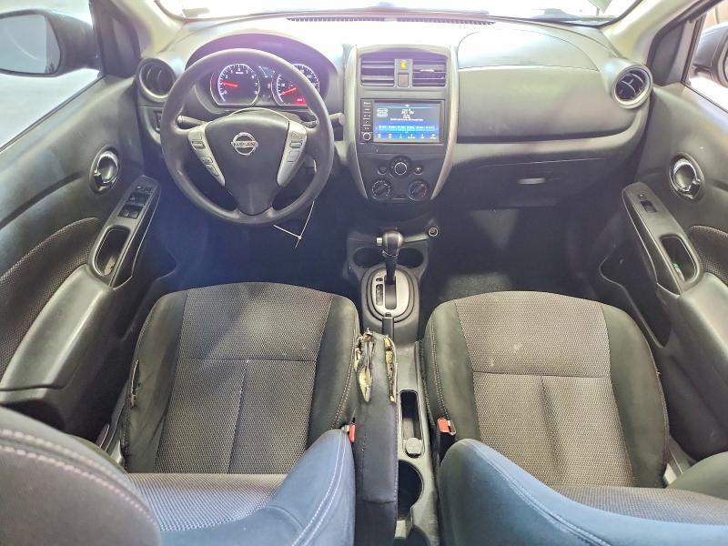48750596 :رقم المزاد ، 3N1CN7AP4JL878816 vin ، 2018 Nissan Versa مزاد بيع