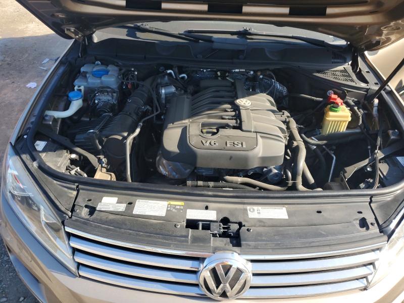 Auction sale of the 2016 Volkswagen Touareg, vin: WVGEF9BP7GD009988, lot number: 50786546
