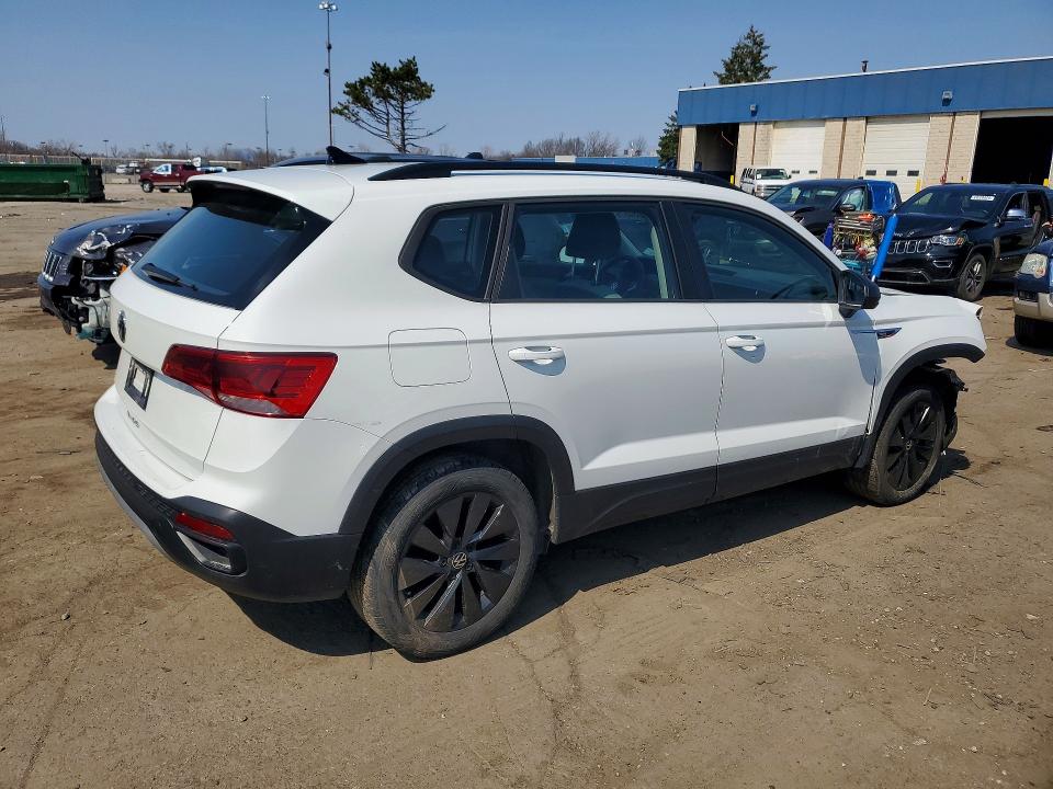 Продаж на аукціоні авто 2024 Volkswagen Taos, vin: 3VV5X7B20RM104010, номер лоту: 48934876