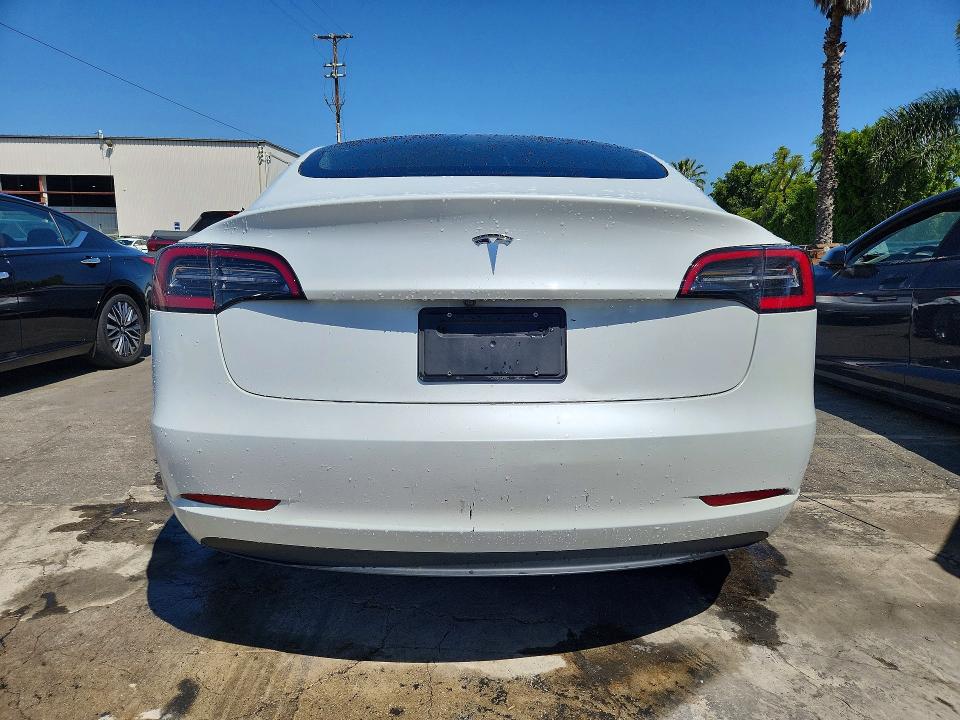 2023 Tesla Model 3 მანქანა იყიდება აუქციონზე, vin: 5YJ3E1EA2PF450377, აუქციონის ნომერი: 51016326