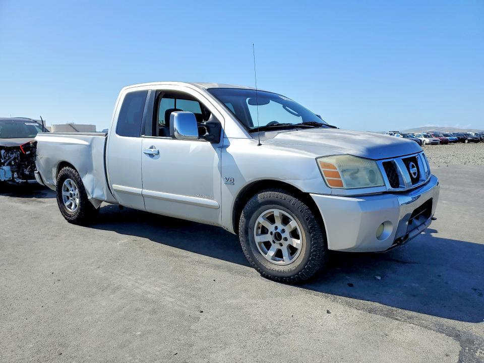 51824546 :رقم المزاد ، 1N6AA06A64N515088 vin ، 2004 Nissan Titan مزاد بيع