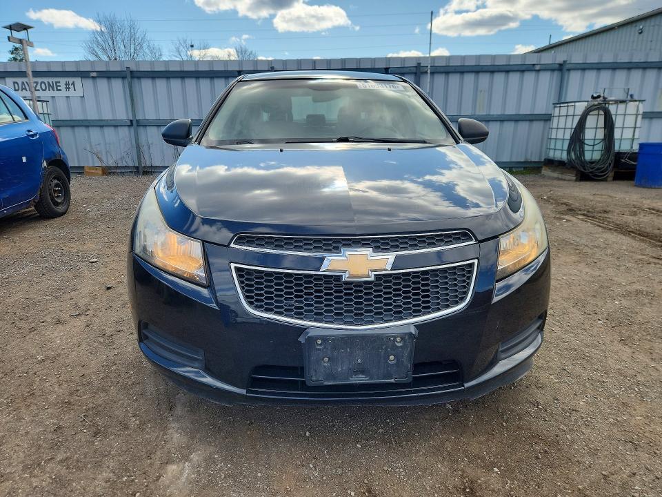 51693176 :رقم المزاد ، 1G1PA5SH9B7210174 vin ، 2011 Chevrolet Cruze مزاد بيع