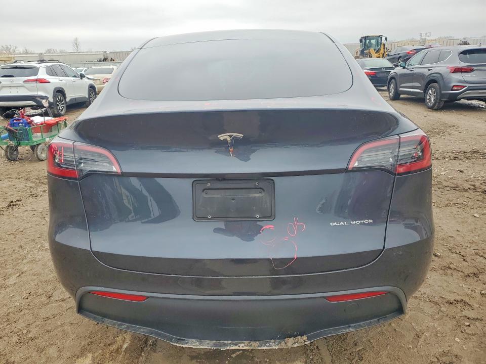 48204036 :رقم المزاد ، 7SAYGDEE6RA221109 vin ، 2024 Tesla Model Y مزاد بيع