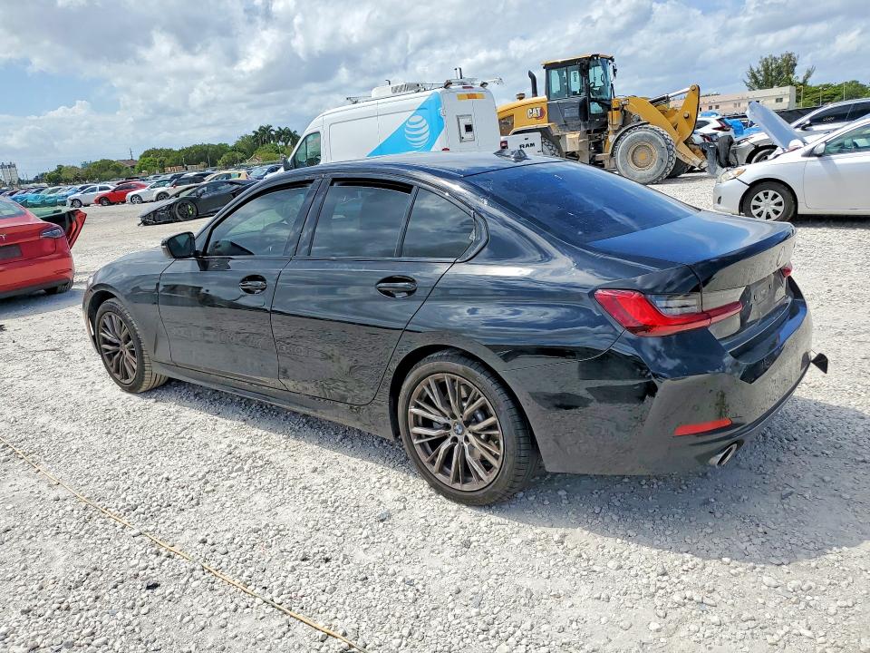 Продажа на аукционе авто 2023 Bmw 330i, vin: 3MW69FF07P8C98702, номер лота: 51351836