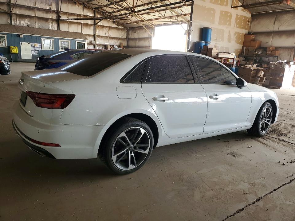 50512456 :رقم المزاد ، WAUGMAF41KN014625 vin ، 2019 Audi A4 مزاد بيع