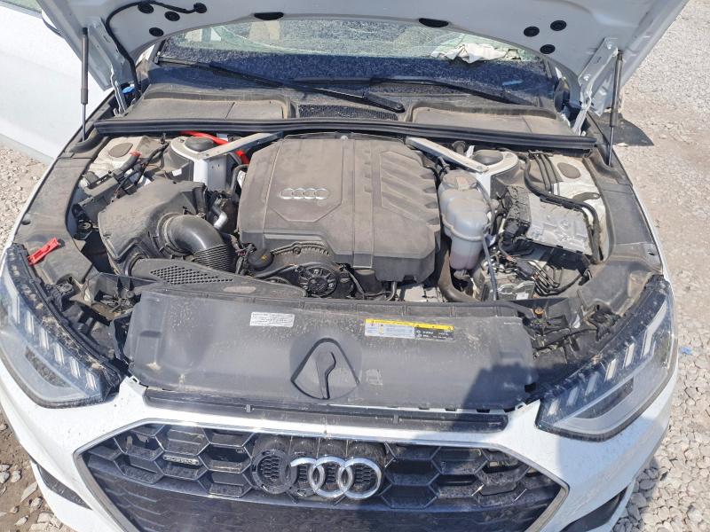 Aukcja sprzedaży 2022 Audi A4, vin: WAUEAAF41NN015164, numer aukcji: 49643896