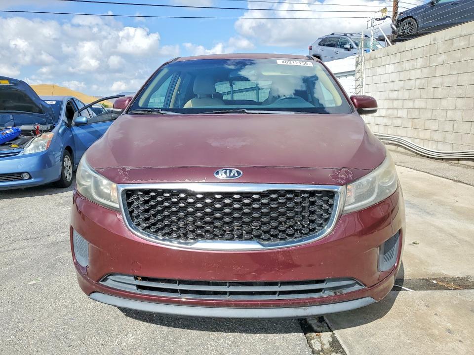 48312156 :رقم المزاد ، KNDMB5C12G6121326 vin ، 2016 Kia Sedona مزاد بيع