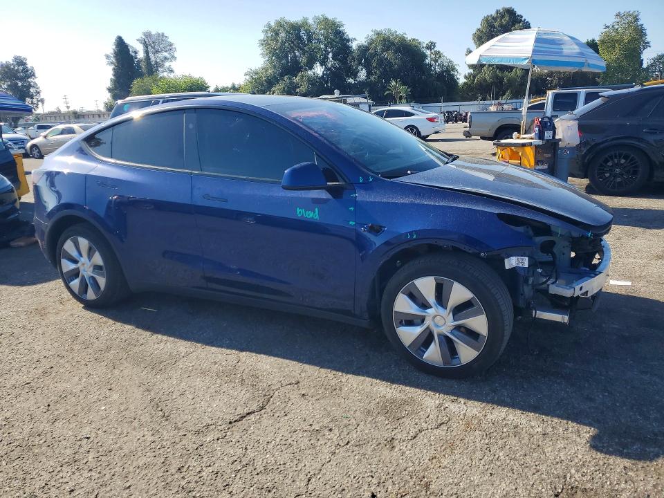 Продаж на аукціоні авто 2024 Tesla Model Y, vin: 7SAYGDEE3RA230687, номер лоту: 51483746
