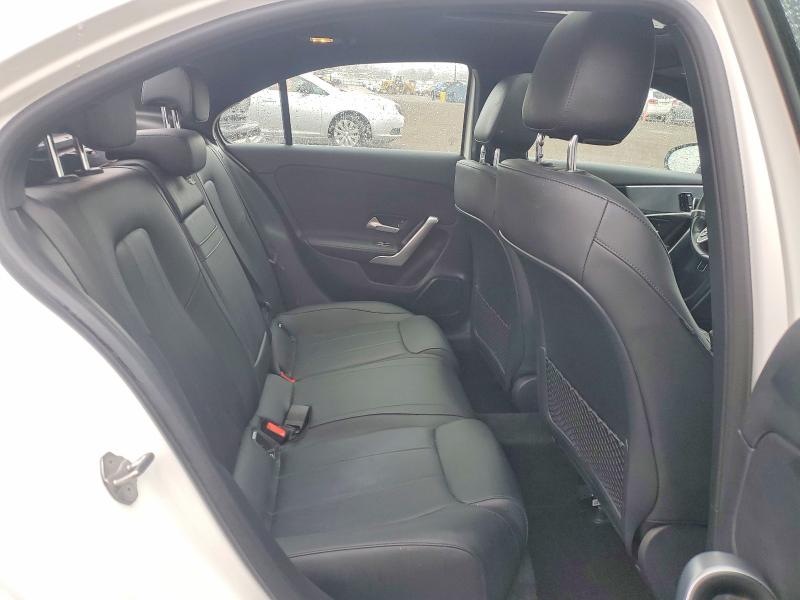 Продаж на аукціоні авто 2022 Mercedes-benz A, vin: W1K3G4FB5NJ349946, номер лоту: 47760746