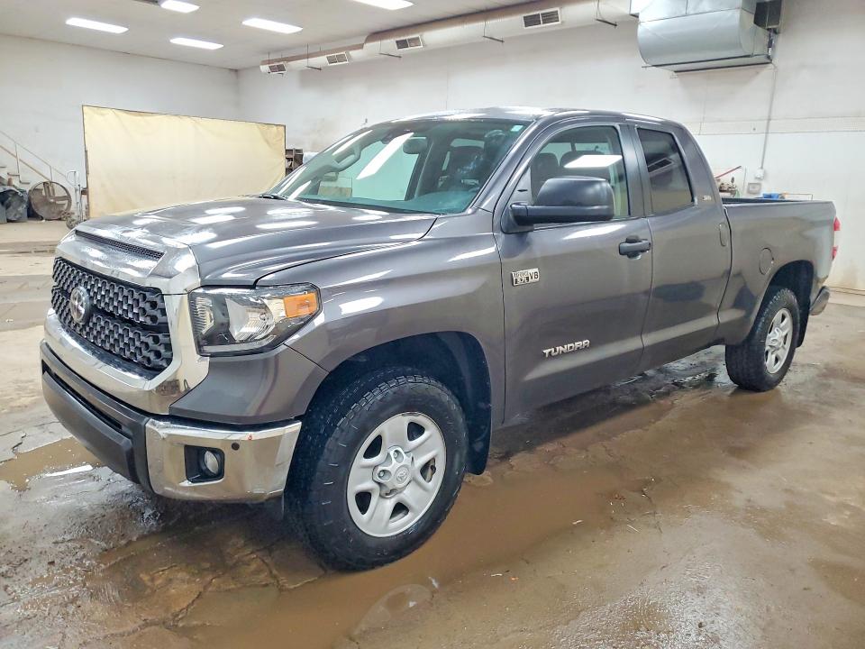 Продажа на аукционе авто 2021 Toyota Tundra, vin: 5TFUY5F1XMX049341, номер лота: 52012936