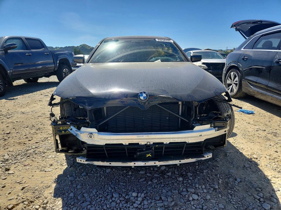49258356 :رقم المزاد ، WBA13BK03NCJ89878 vin ، 2022 Bmw M550xi مزاد بيع