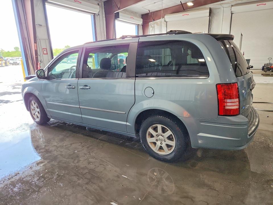 Продажа на аукционе авто 2010 Chrysler Town & Country, vin: 2A4RR8DX8AR376479, номер лота: 51282176