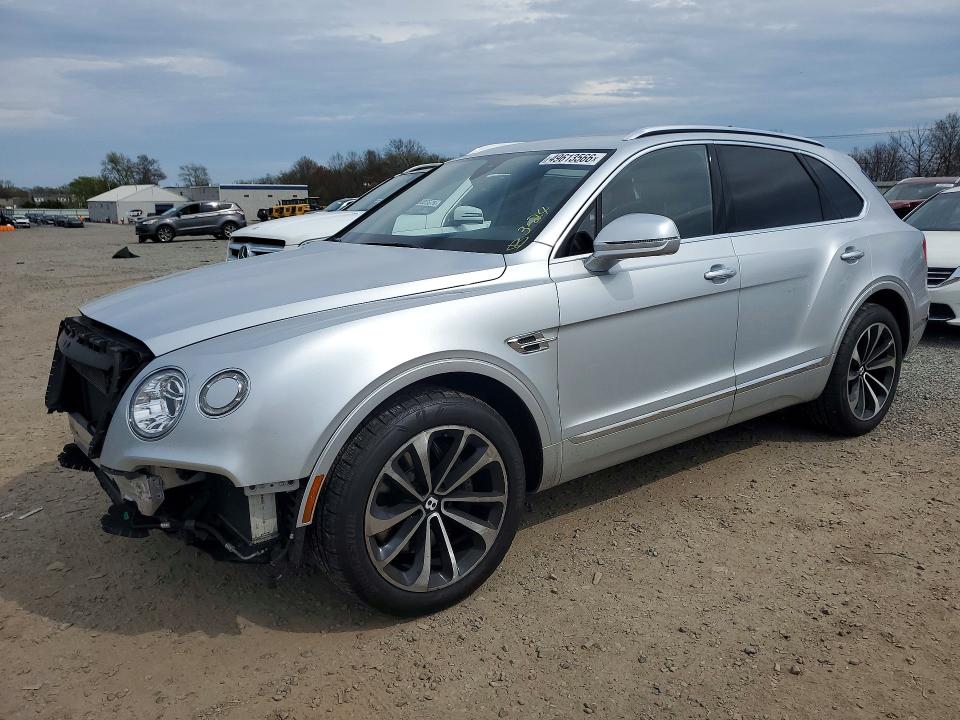 2017 Bentley Bentayga მანქანა იყიდება აუქციონზე, vin: SJAAC2ZV0HC016071, აუქციონის ნომერი: 49613566
