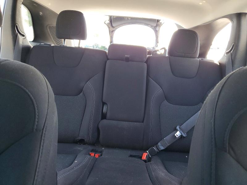 52025846 :رقم المزاد ، 1C4PJLCB7LD614972 vin ، 2020 Jeep Cherokee مزاد بيع