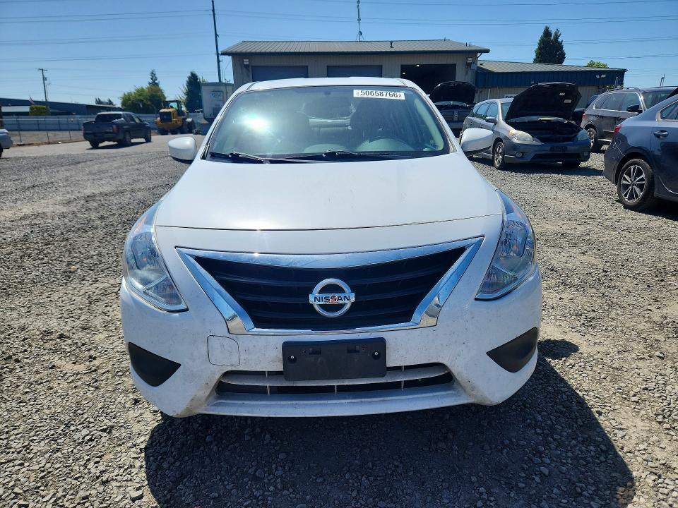 50658766 :رقم المزاد ، 3N1CN7AP5KL838875 vin ، 2019 Nissan Versa مزاد بيع