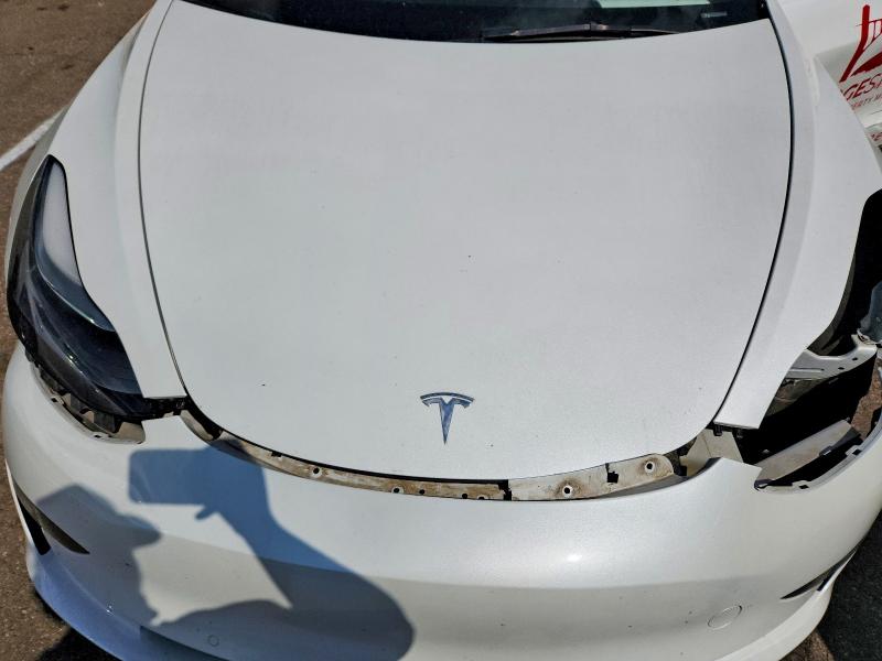 2022 Tesla Model 3 მანქანა იყიდება აუქციონზე, vin: 5YJ3E1EAXNF317458, აუქციონის ნომერი: 50156696
