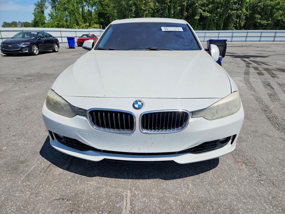 50777376 :رقم المزاد ، WBA3C1C57EK116273 vin ، 2014 Bmw 328 مزاد بيع