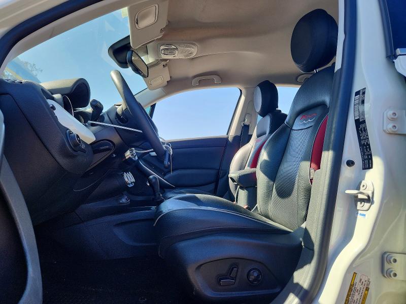 48622536 :رقم المزاد ، ZFBCFXDT3GP395434 vin ، 2016 Fiat 500x مزاد بيع