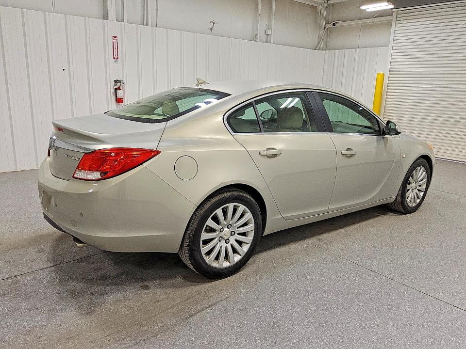 48700286 :رقم المزاد ، W04GV5EV6B1103268 vin ، 2011 Buick Regal مزاد بيع