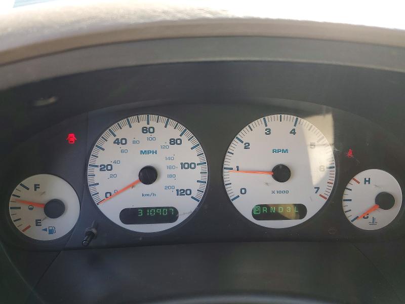 51128066 :رقم المزاد ، 2C8GP74L32R707947 vin ، 2002 Chrysler Town & Country مزاد بيع