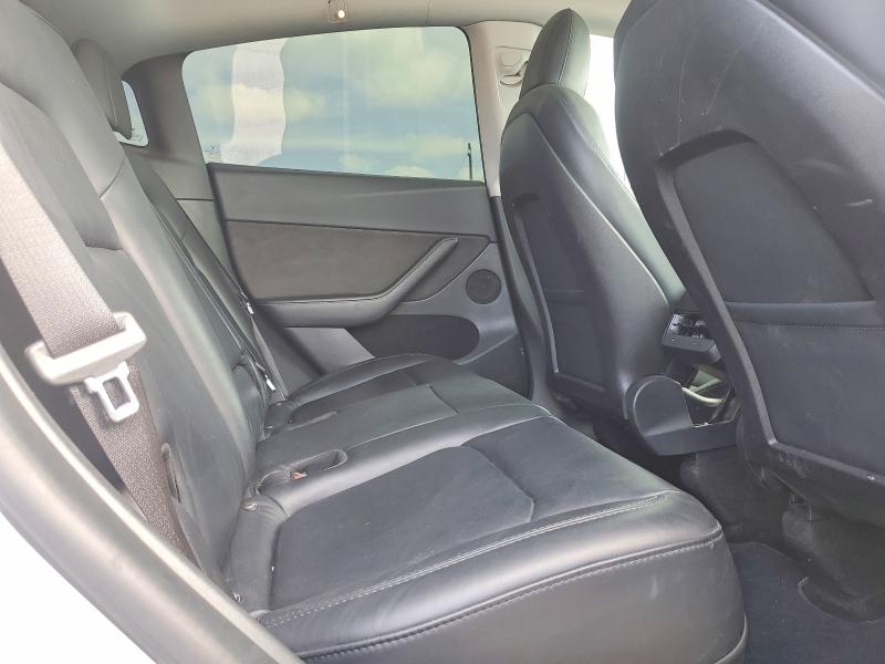 50975046 :رقم المزاد ، 7SAYGDEF5NF538191 vin ، 2022 Tesla Model Y مزاد بيع