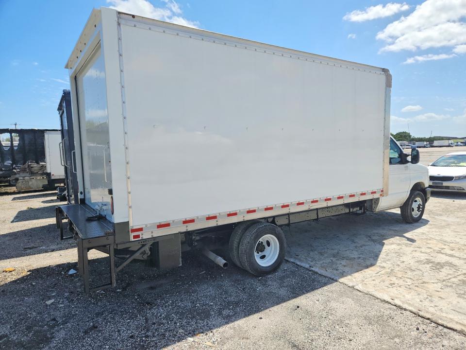 2022 Ford Econoline მანქანა იყიდება აუქციონზე, vin: 1FDXE4FN5NDC09840, აუქციონის ნომერი: 50319516