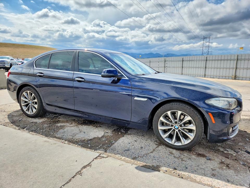 51875556 :رقم المزاد ، WBA5A5C57GG350909 vin ، 2016 Bmw 528 مزاد بيع