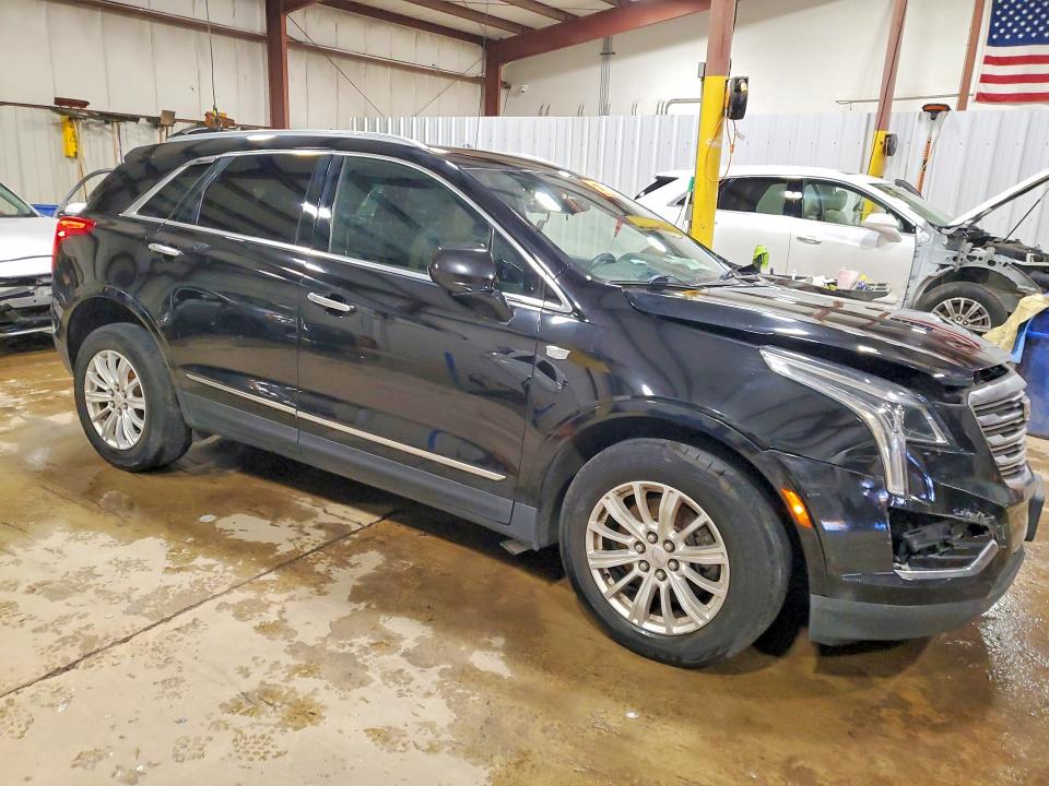 49218736 :رقم المزاد ، 1GYKNARS3HZ210713 vin ، 2017 Cadillac Xt5 مزاد بيع