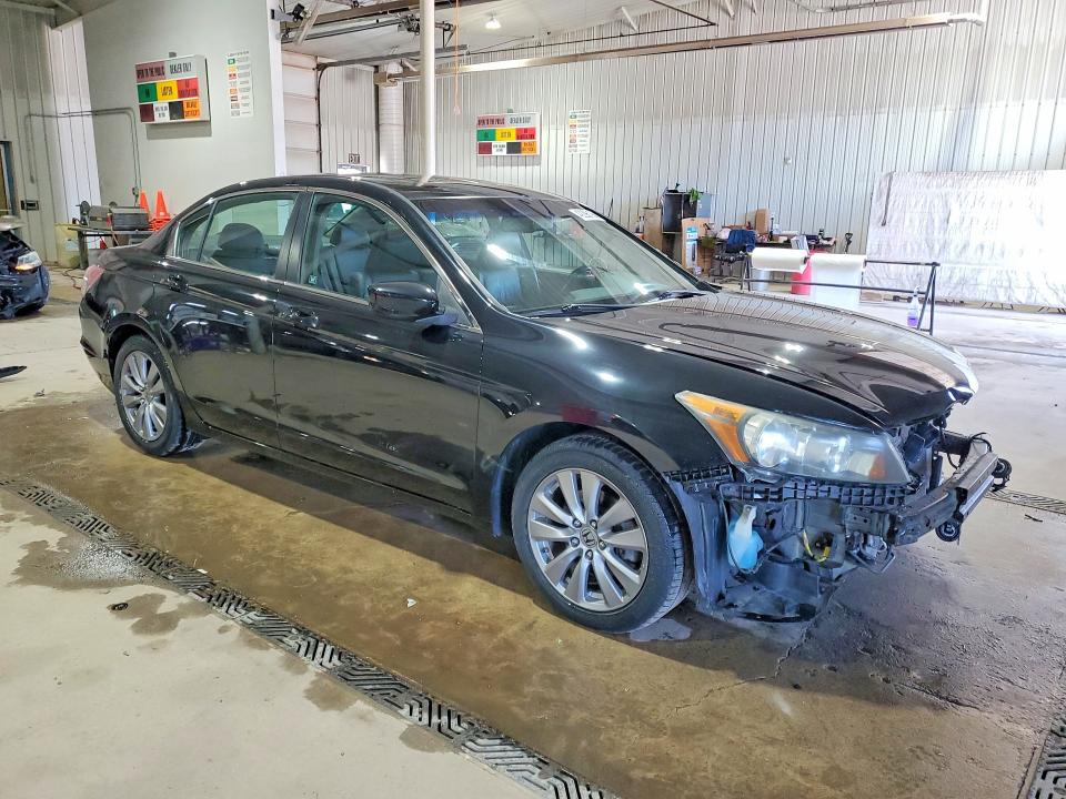 49296106 :رقم المزاد ، 1HGCP2F86CA052556 vin ، 2012 Honda Accord مزاد بيع
