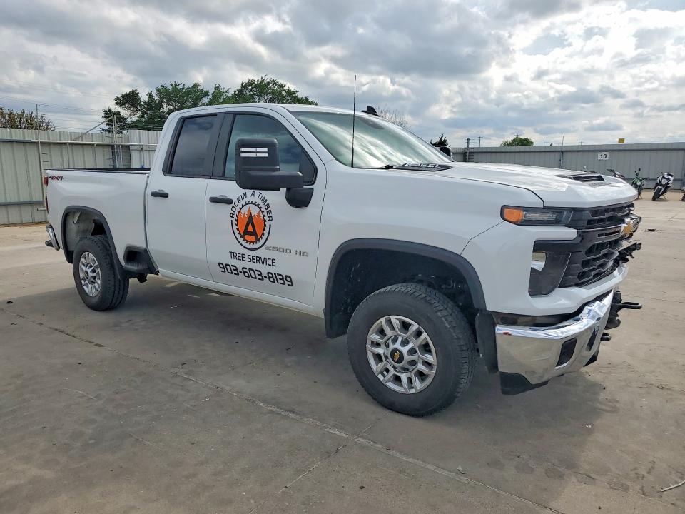 48673186 :رقم المزاد ، 1GC2YLE70RF150743 vin ، 2024 Chevrolet Silverado مزاد بيع