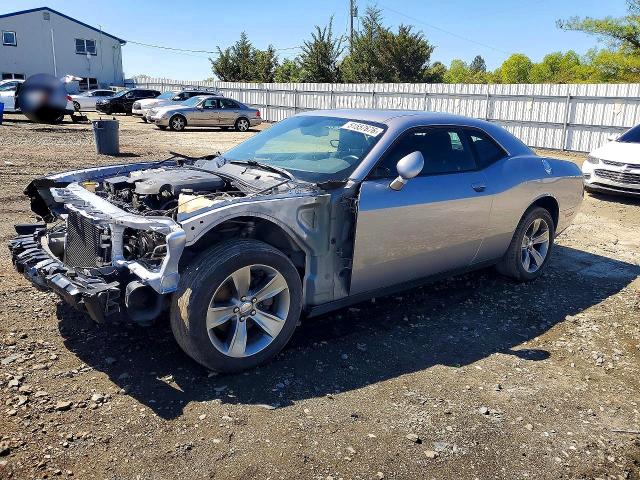 51557676 :رقم المزاد ، 2C3CDZAG5HH651489 vin ، 2017 Dodge Challenger مزاد بيع