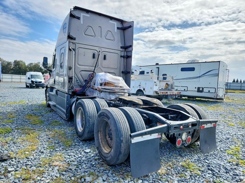 2022 Freigliner Cascadia 126 მანქანა იყიდება აუქციონზე, vin: 3AKJHHDR0NSNB1291, აუქციონის ნომერი: 51115016