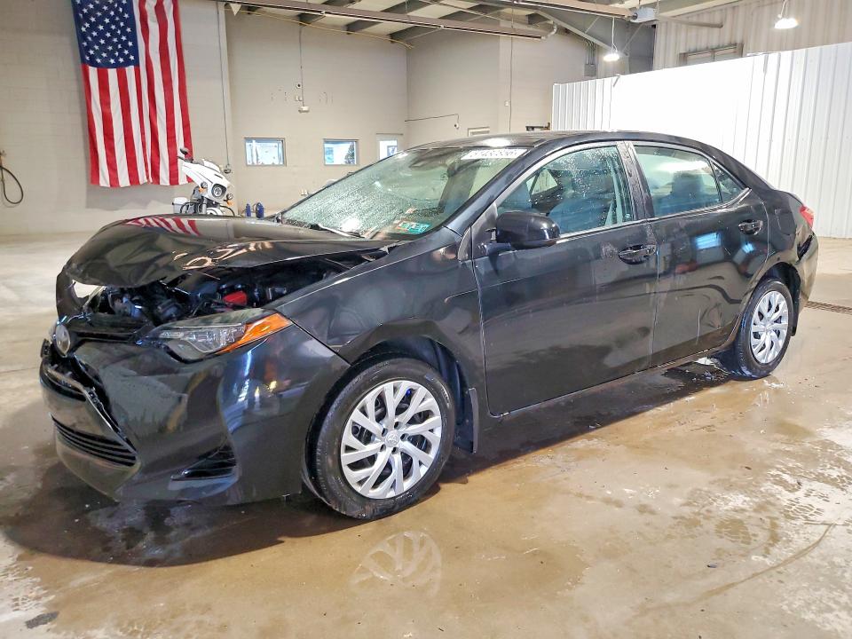 Auction sale of the 2018 Toyota Corolla, vin: 2T1BURHEXJC965795, lot number: 51430856