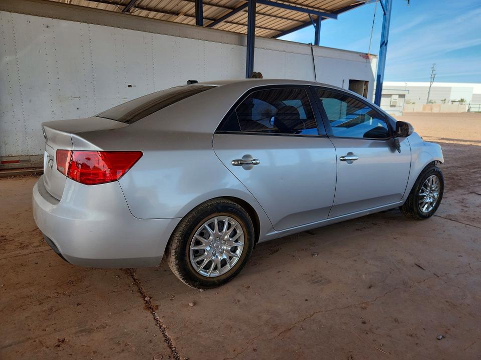 2010 Kia Forte მანქანა იყიდება აუქციონზე, vin: KNAFU4A26A5110753, აუქციონის ნომერი: 51255806