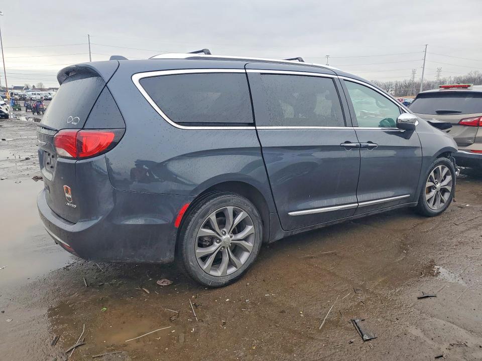 Продаж на аукціоні авто 2020 Chrysler Pacifica, vin: 2C4RC1GG3LR127262, номер лоту: 49085846