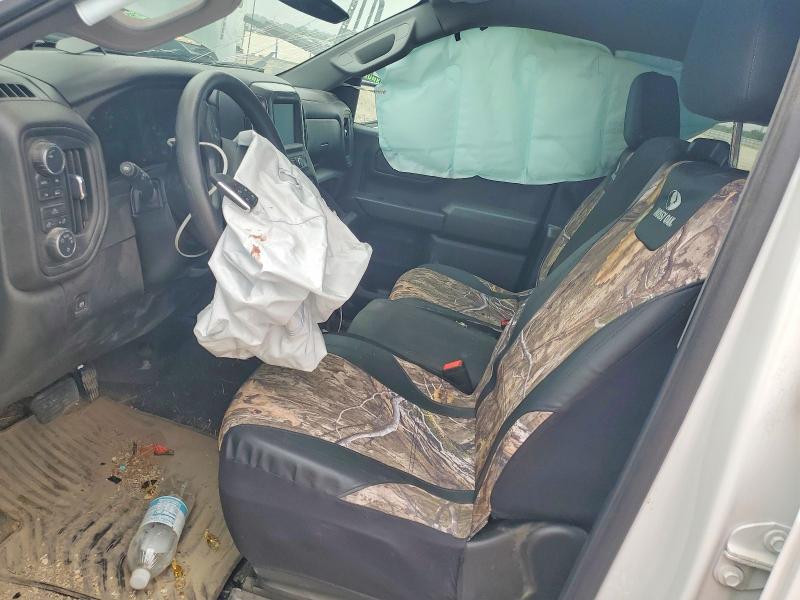 51718776 :رقم المزاد ، 1GCPKBEK5SZ138579 vin ، 2025 Chevrolet Silverado مزاد بيع