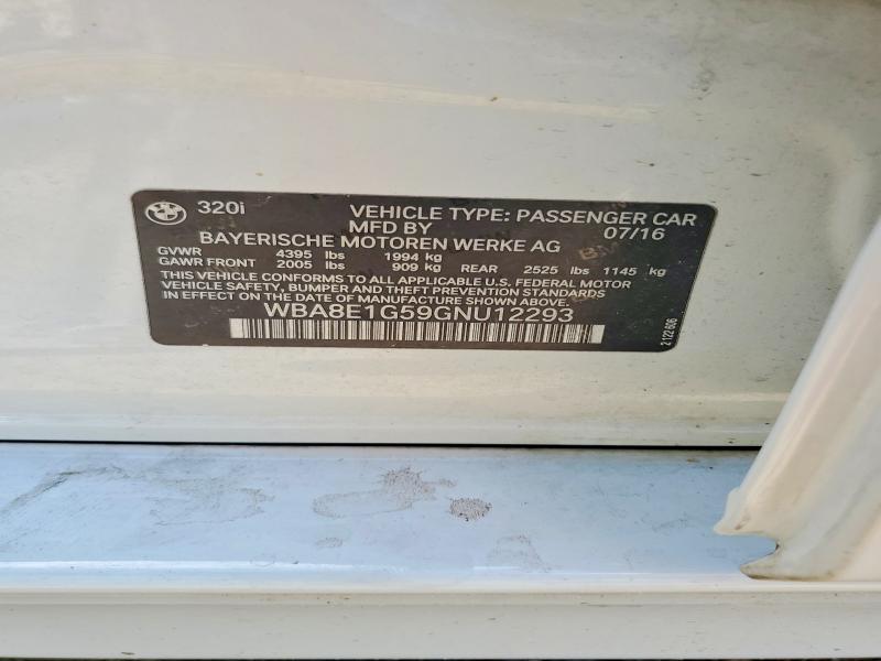 Продаж на аукціоні авто 2016 Bmw 320, vin: WBA8E1G59GNU12293, номер лоту: 51122316