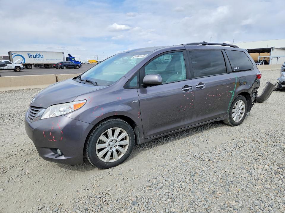 50899566 :رقم المزاد ، 5TDDZ3DC8HS170841 vin ، 2017 Toyota Sienna مزاد بيع