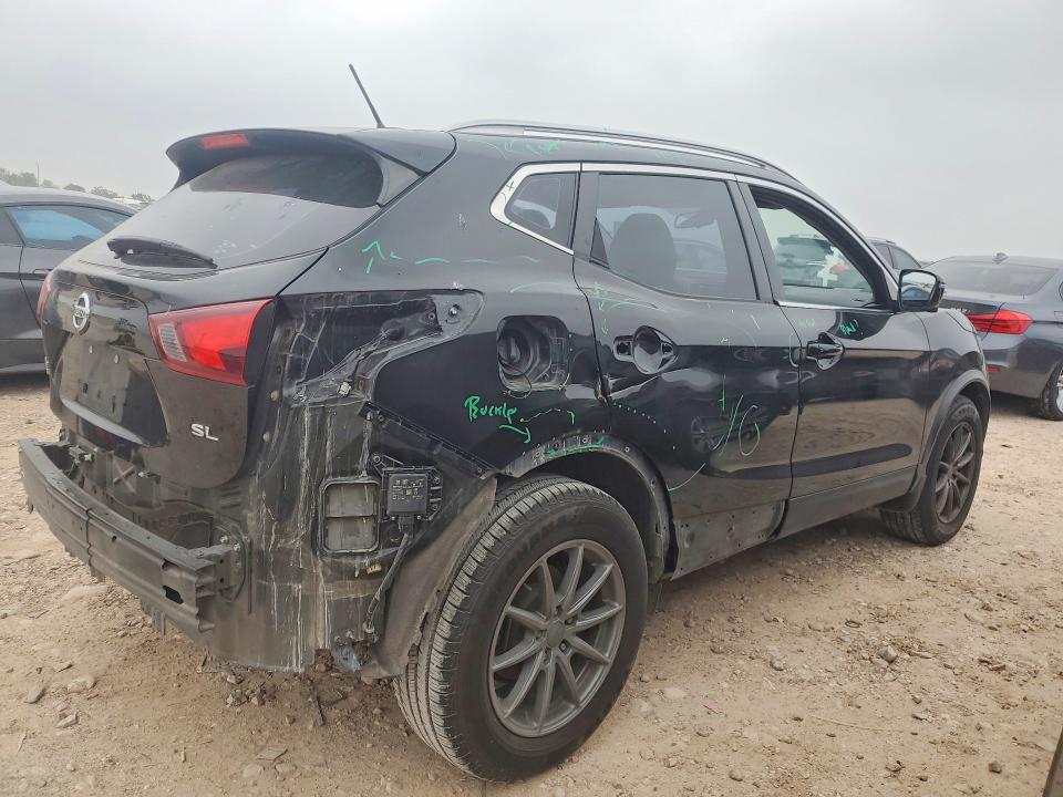 2017 Nissan Rogue Sport მანქანა იყიდება აუქციონზე, vin: JN1BJ1CP9HW015676, აუქციონის ნომერი: 51368466