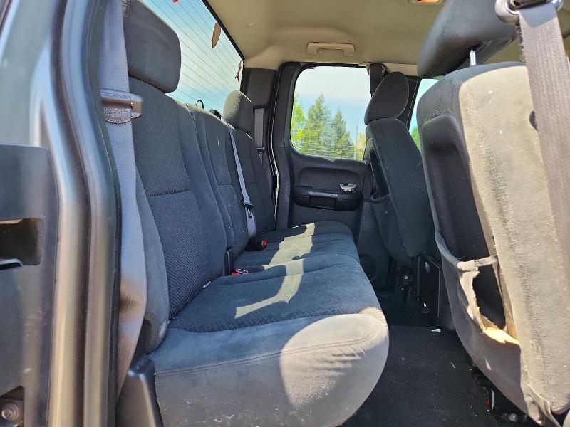 51811166 :رقم المزاد ، 1GCHK29688E137086 vin ، 2008 Chevrolet Silverado مزاد بيع