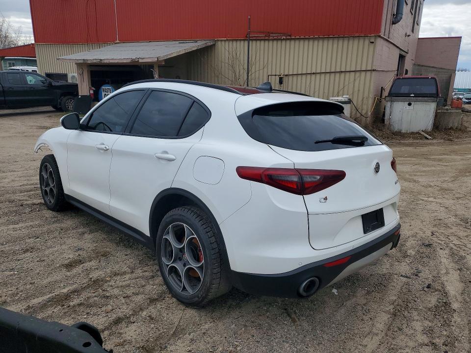 2018 Alfa Romeo Stelvio მანქანა იყიდება აუქციონზე, vin: ZASFAKPN8J7C00483, აუქციონის ნომერი: 49170856