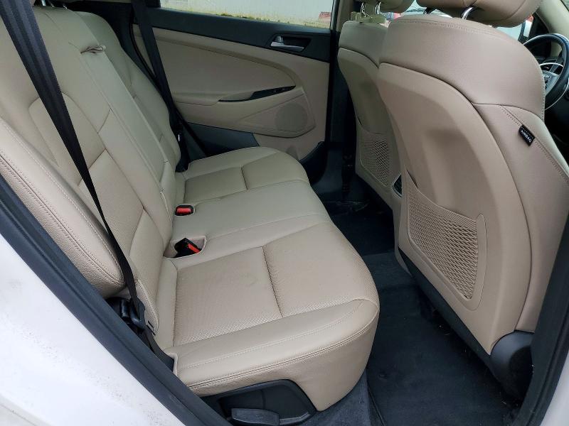 2016 Hyundai Tucson მანქანა იყიდება აუქციონზე, vin: KM8J3CA27GU098200, აუქციონის ნომერი: 51825896