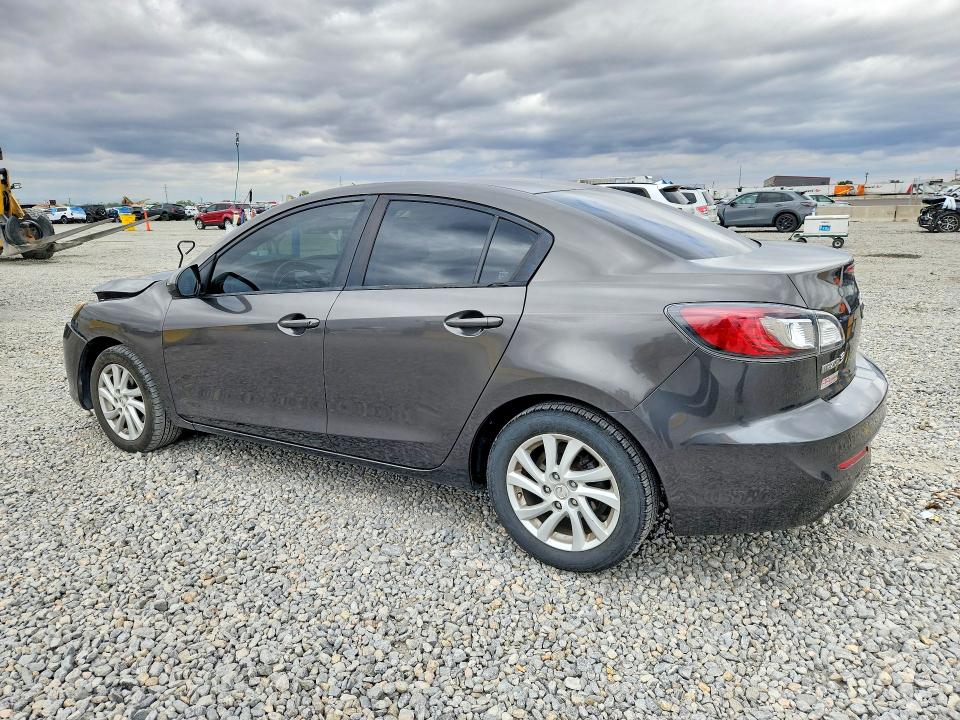 51373566 :رقم المزاد ، JM1BL1V75C1528921 vin ، 2012 Mazda 3 مزاد بيع