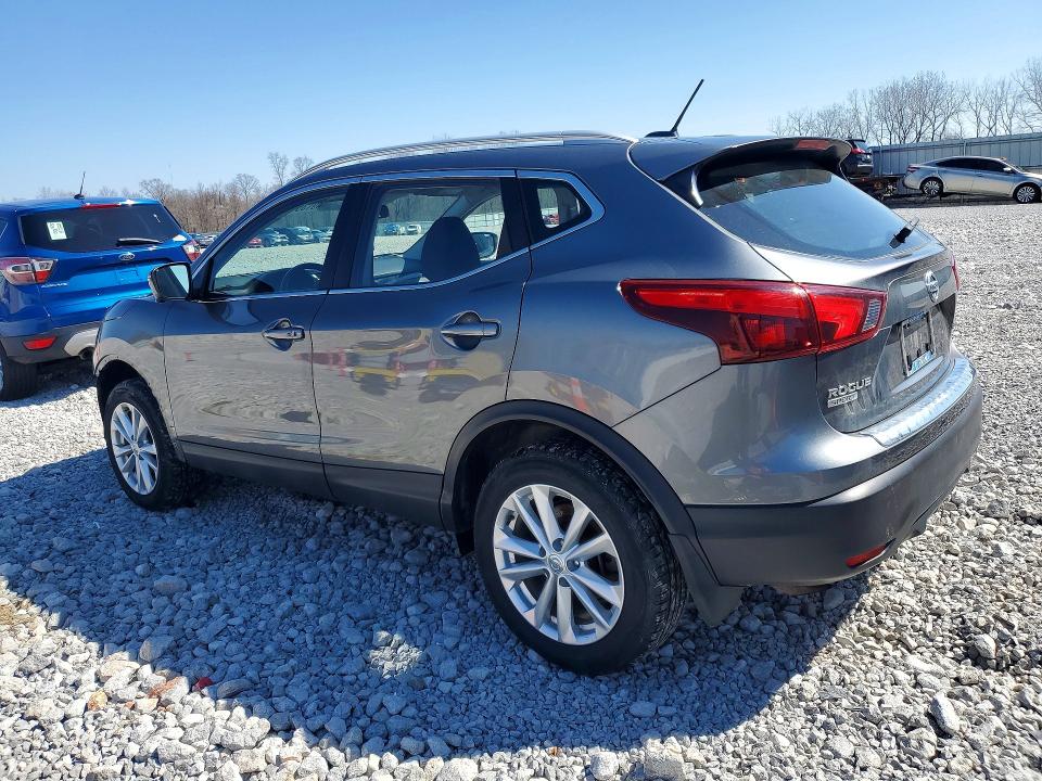 49135116 :رقم المزاد ، JN1BJ1CR3JW283131 vin ، 2018 Nissan Rogue Sport مزاد بيع