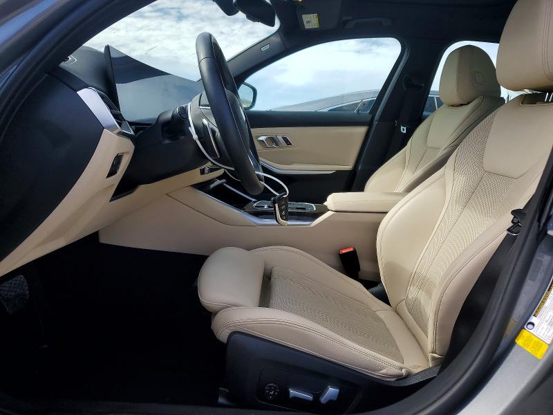 50134416 :رقم المزاد ، 3MW69FF05P8D18025 vin ، 2023 Bmw 330i مزاد بيع