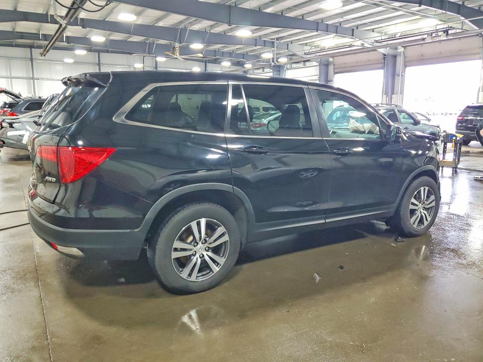 Продажа на аукционе авто 2018 Honda Pilot, vin: 5FNYF6H59JB058017, номер лота: 50900916